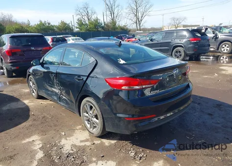 2017 Hyundai Elantra Se z USA, uszkodzony, nr VIN 5NPD84LFXHH052090